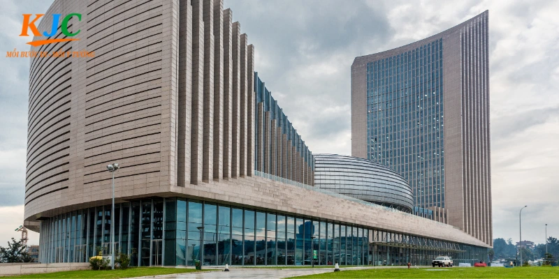 KJC có trụ sở tại đâu